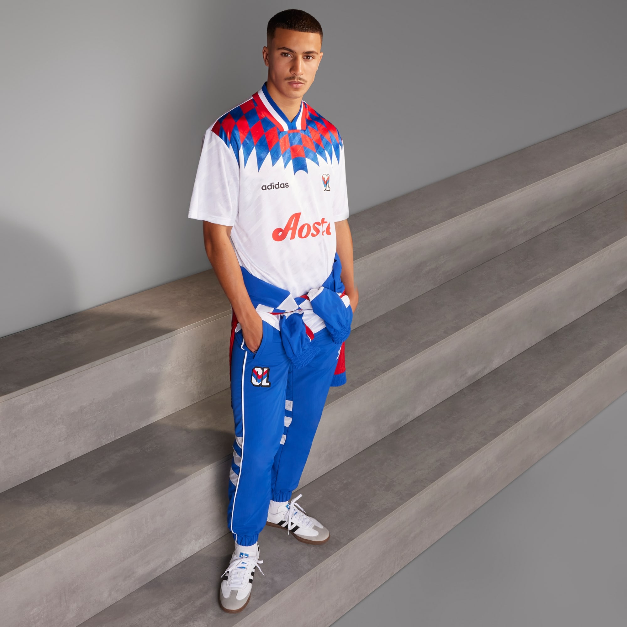 Olympique Lyonnais 95/96 Bringback Jersey - Football Shirt Culture