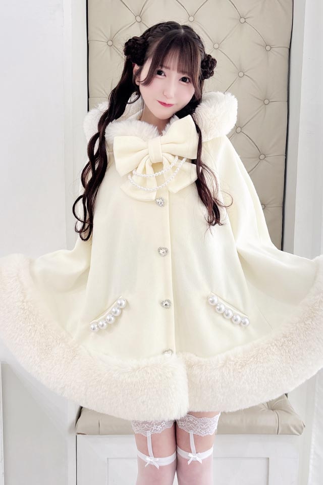Princess Melody】リボン付きボリュームファーフードケープコート