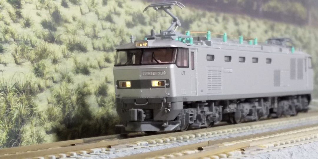 KATO EF510 500 JR貨物色(銀) 入線‼️ (品番3065-5) | oketa-mokeiのブログ