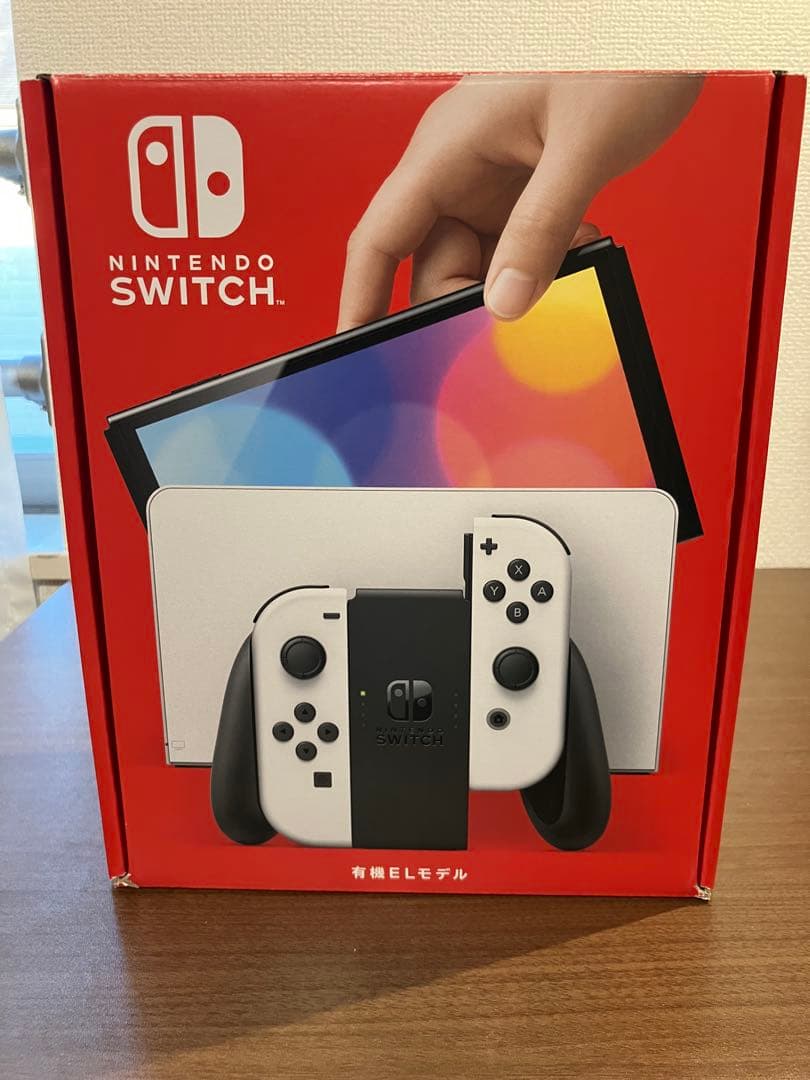【美品】Switch本体有機EL Joy-Conホワイト SDカード128GB付 任天堂（Nintendo） 有機白☆10/8発売☆Nintendo Switch【有機ELモデル