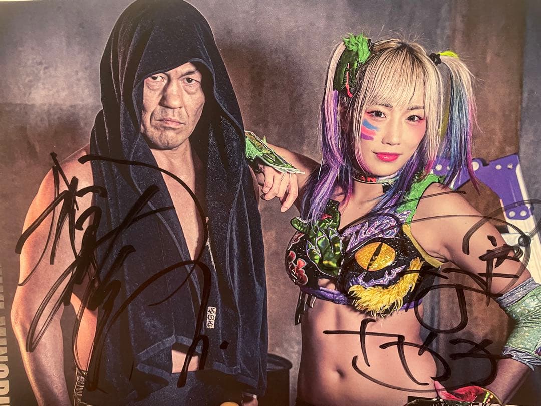 超レア　ウナギサヤカ　鈴木みのる　W直筆サイン入りポートレート 新日本プロレス 直筆サイン入りポートレート 鈴木みのる - メルカリ