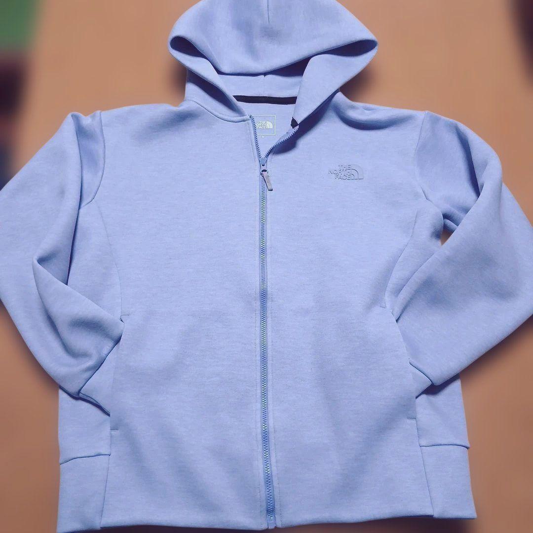 THE NORTH FACE Mサイズ　薄紫パーカー